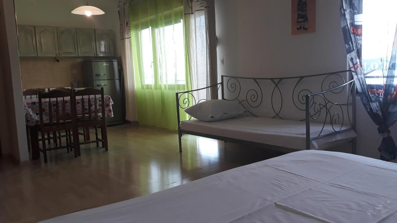 Studio Nina Apartment Lokva Rogoznica Exterior photo